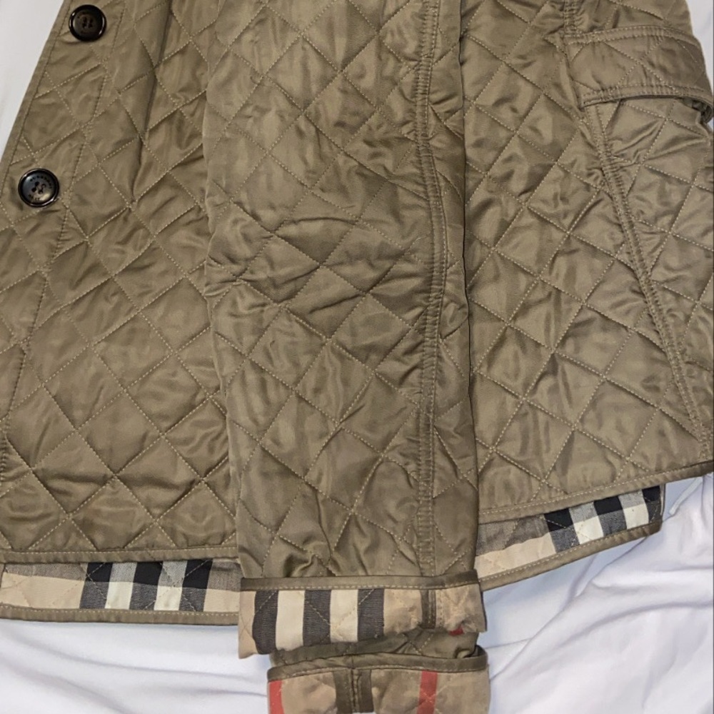 Authentic women’s Burberry coat